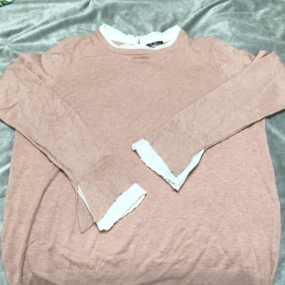 Blush pleated crew neck sweater + pleated sleeves